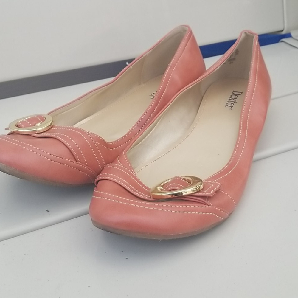 Women's shoes